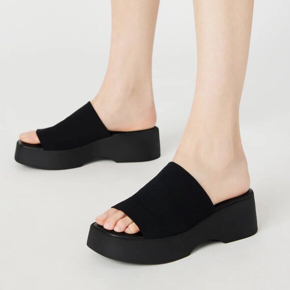 Steve Madden Slinky Size 8 Black Platform Slide Sandals - Picture 1 of 13